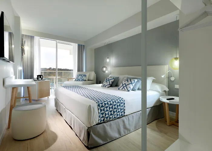 Palladium Menorca 4* Arenal d'en Castell