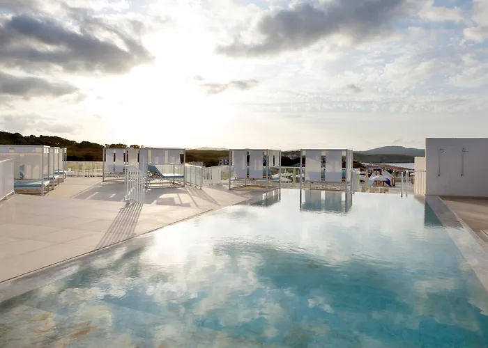 Hotel Palladium Menorca Arenal d'en Castell