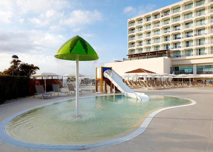 Hotel Palladium Menorca 4*