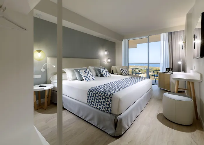 Palladium Menorca Arenal d'en Castell