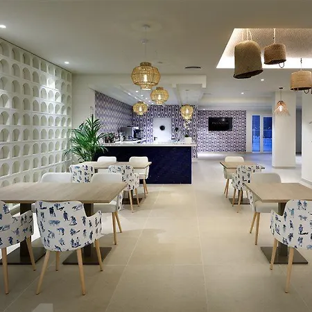 Palladium Menorca 4* Arenal d'en Castell