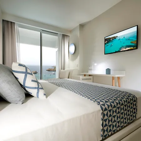 Palladium Menorca מלון