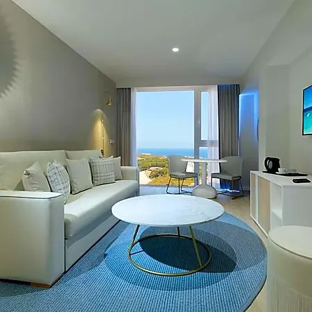 Palladium Menorca 4* Arenal d'en Castell
