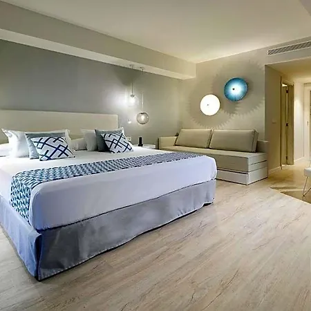 Palladium Menorca 4* Arenal d'en Castell