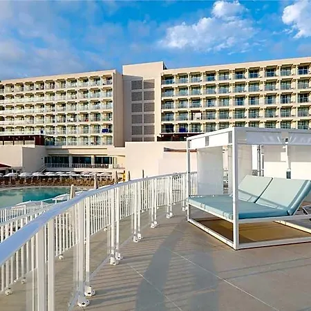 Palladium Menorca מלון ארנל ד'אן קסטל