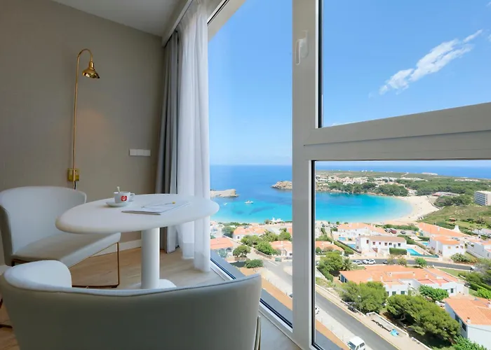 Hotel Palladium Menorca 4*